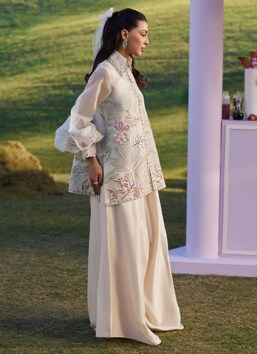 Farah Talib Aziz | Luna Eid 26 | Astra Jacket - Designer Dress - Type : Ladies Clothes - Available at Libayah - 100% Original