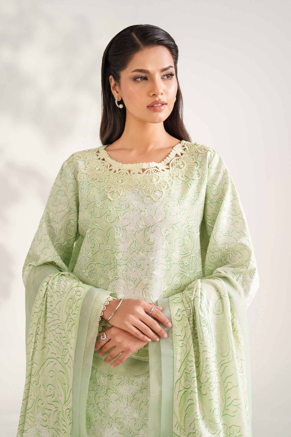 Nishat | Winter 25 |42502123