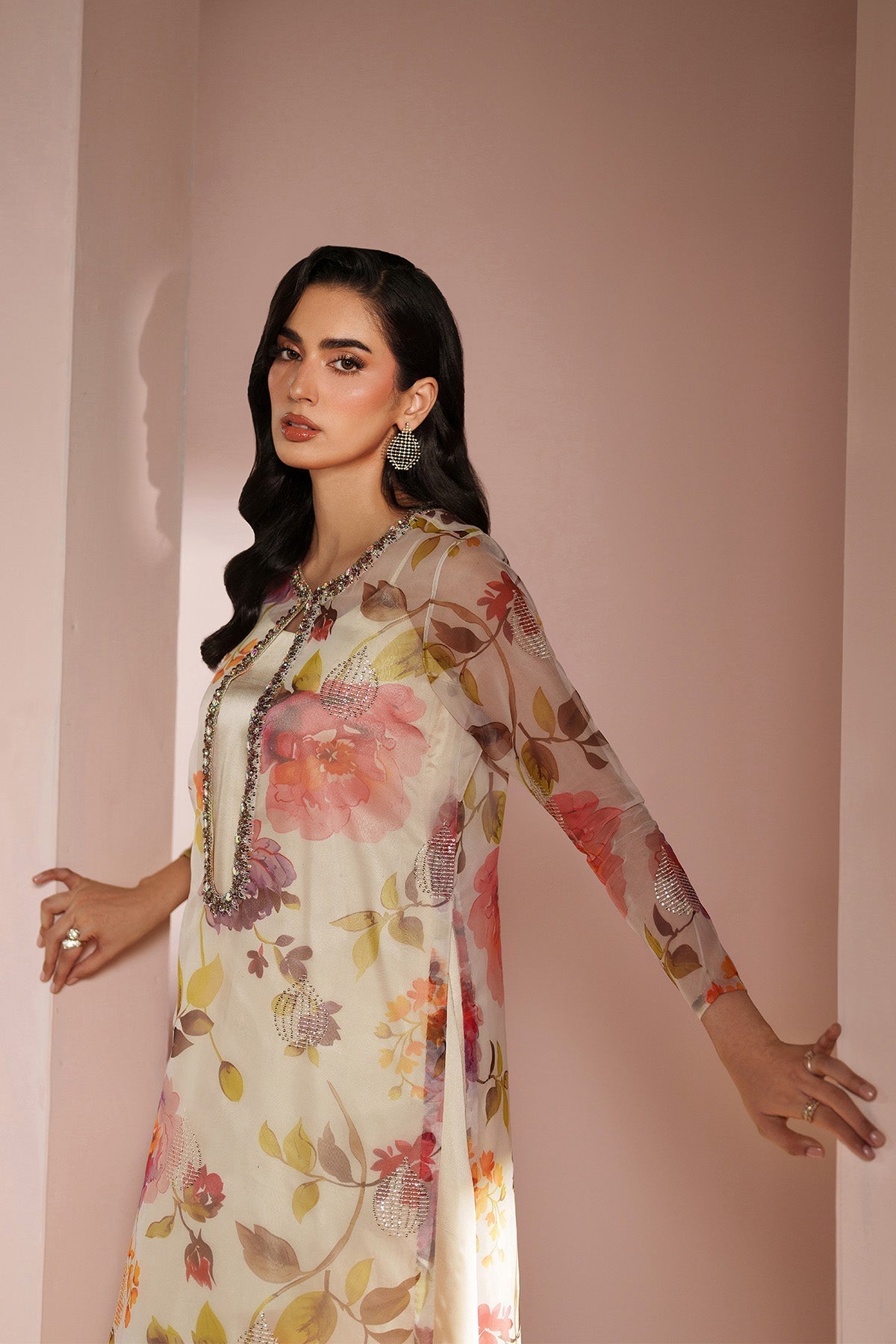 RTW 1032 – authentic Pakistani dress from the Alizeh Ready to Wear collection for women in the UK.