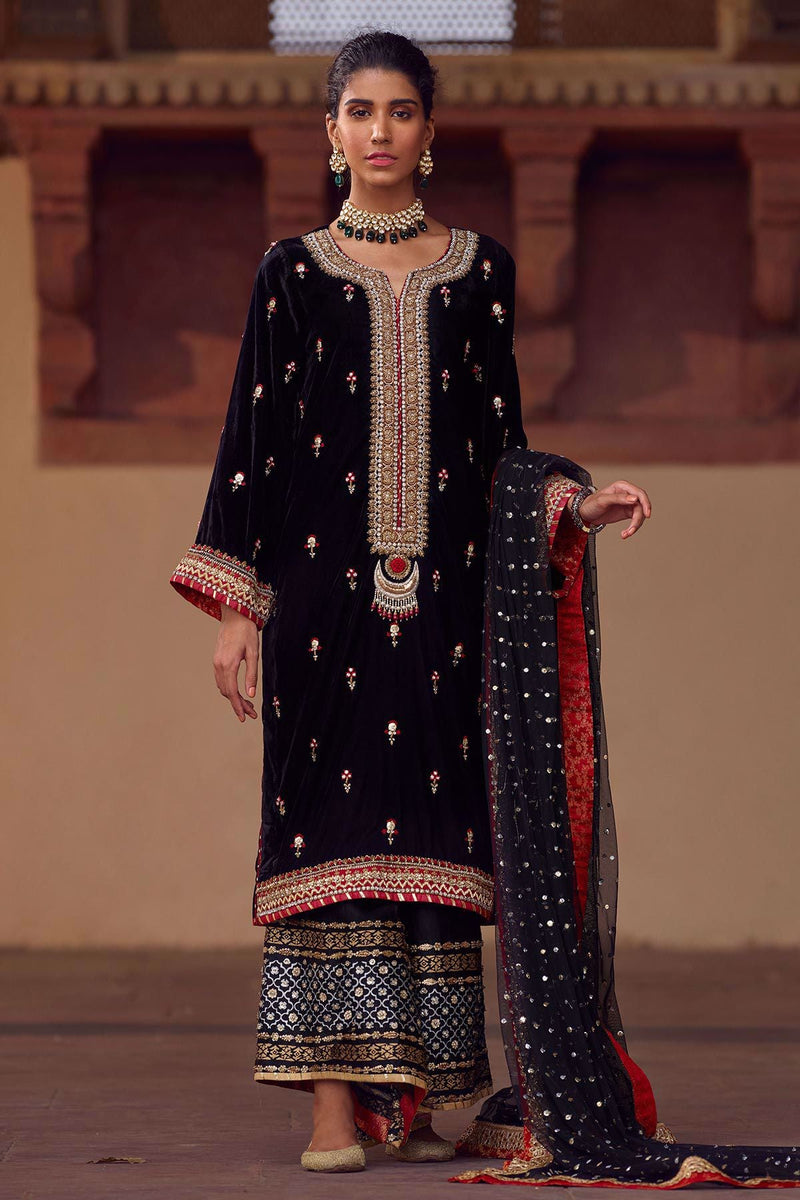 Annus Abrar | Semi Formals | FREYA by Annus Abrar - Designer Dress - Type: Ladies Clothes - Available at Libayah - 100% Original