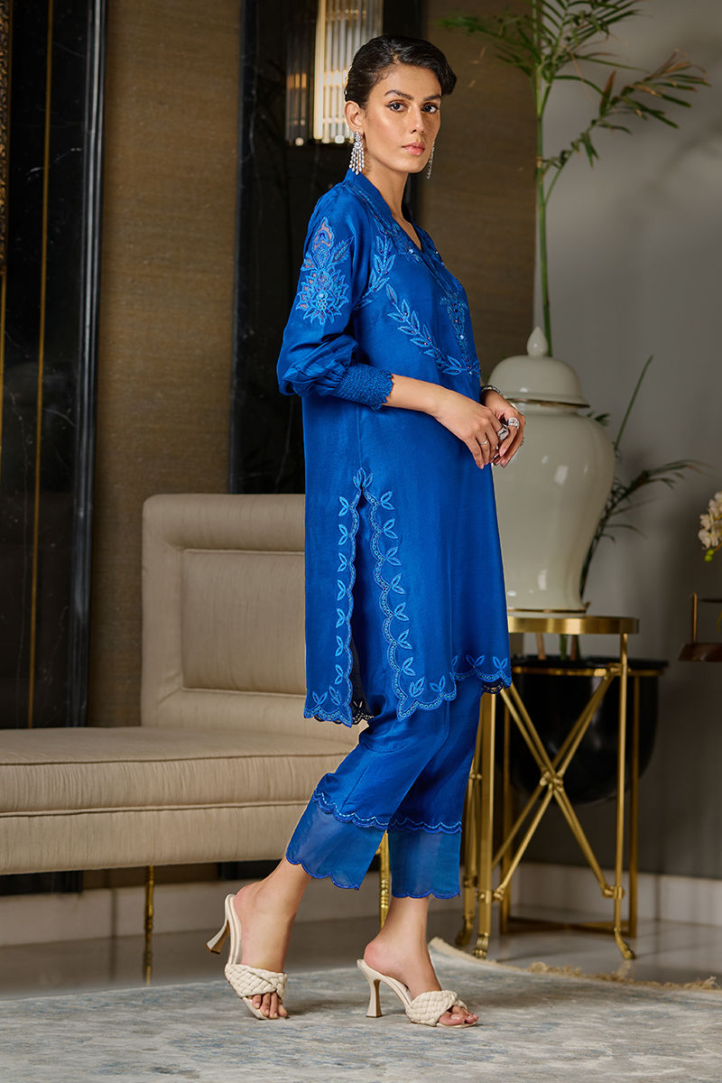 Wardha Saleem | Luxury Pret Traditional Wear | SAPPHIRE by Wardha Saleem - Designer Dress - Type: Ladies Clothes - Available at Libayah - 100% Original