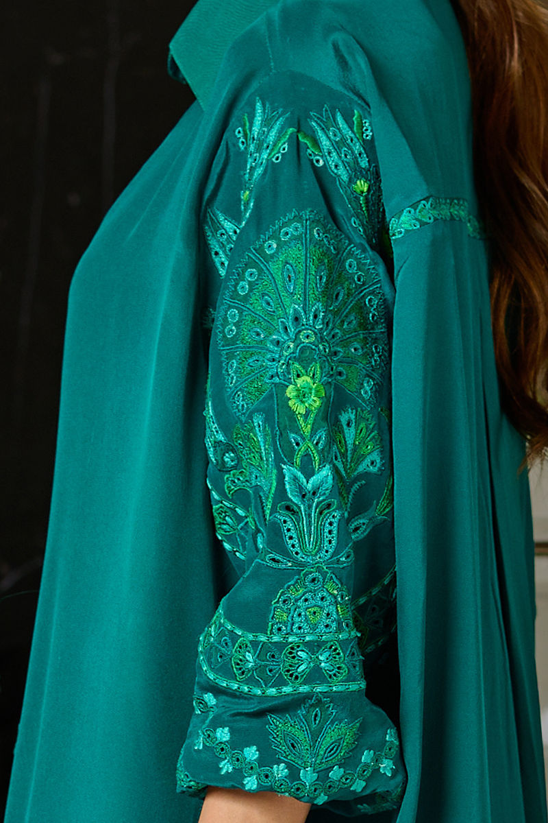 Wardha Saleem | Luxury Pret Traditional Wear | EMERALD by Wardha Saleem - Designer Dress - Type: Ladies Clothes - Available at Libayah - 100% Original