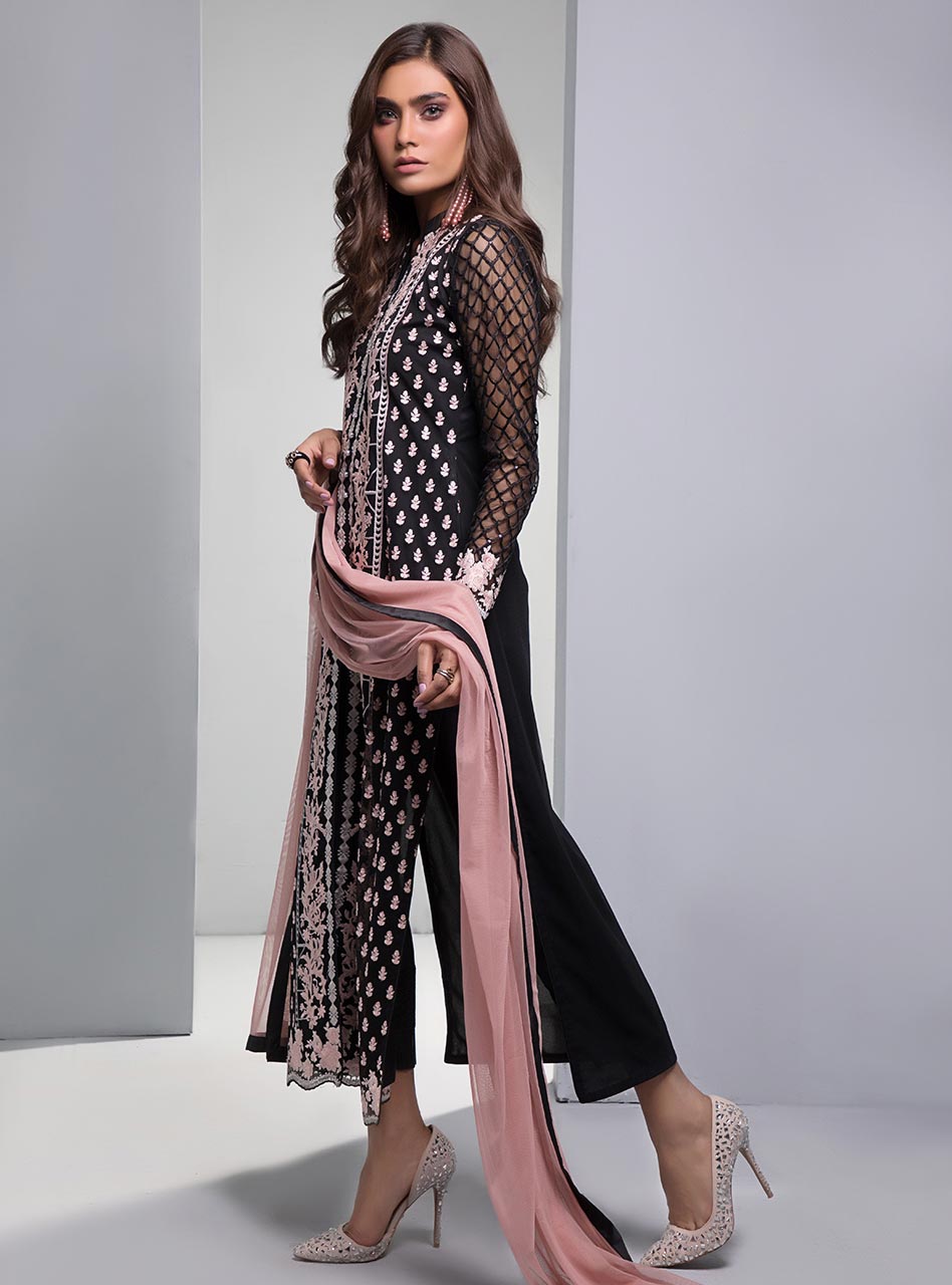 Zainab Chottani | Casual Pret | BLACK TEA ROSE by Zainab Chottani - Designer Dress - Type: Casual - Available at Libayah - 100% Original