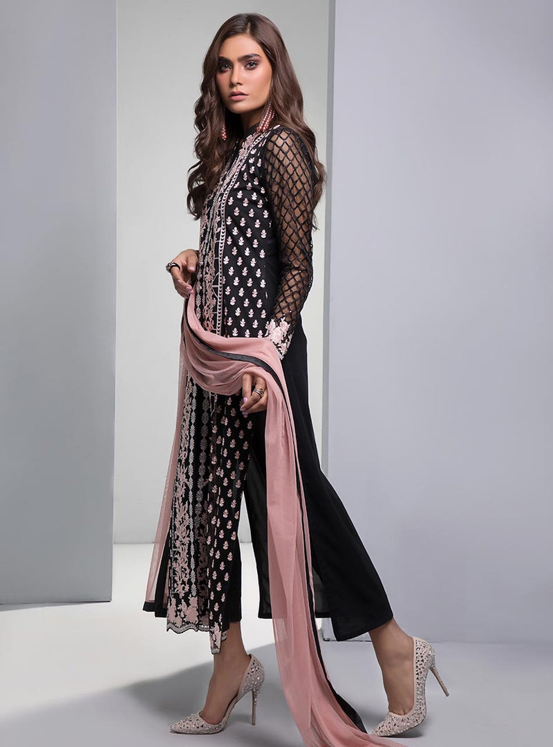 Zainab Chottani | Casual Pret | BLACK TEA ROSE by Zainab Chottani - Designer Dress - Type: Casual - Available at Libayah - 100% Original