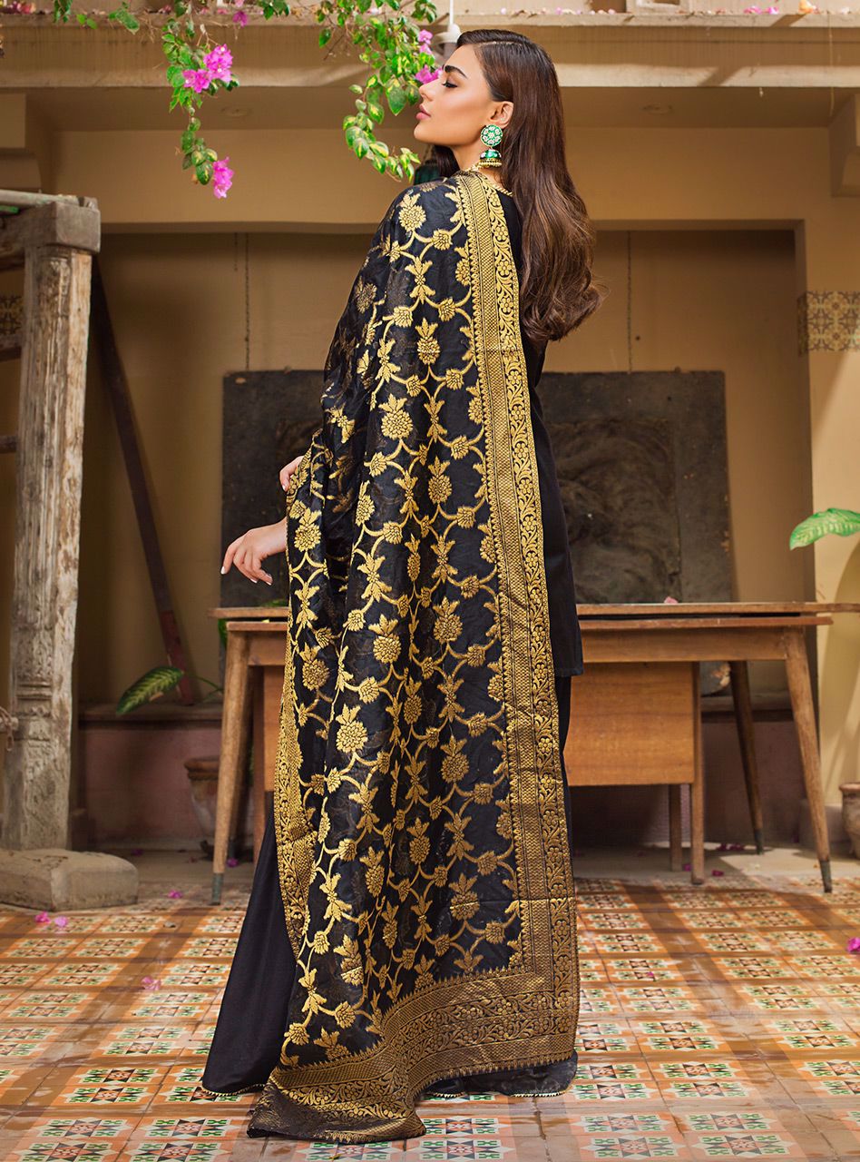 Zainab Chottani | Luxury Pret | BLACK GOLD SYMPHONY by Zainab Chottani - Designer Dress - Type: Ladies Clothes - Available at Libayah - 100% Original