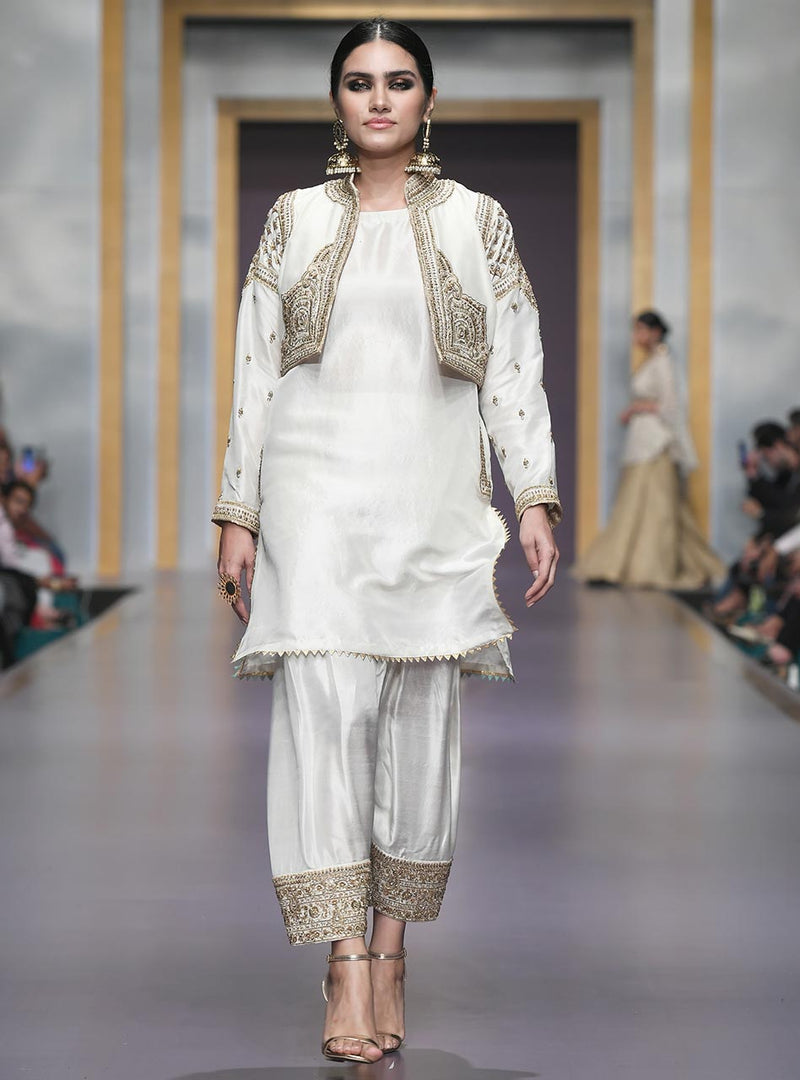 Zainab Chottani | Semi Formals | MEHRAB by Zainab Chottani - Designer Dress - Type: Formal - Available at Libayah - 100% Original