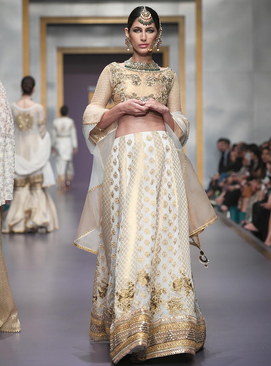 Zainab Chottani | Semi Formals | MUSHQ by Zainab Chottani - Designer Dress - Type: Ladies Clothes - Available at Libayah - 100% Original