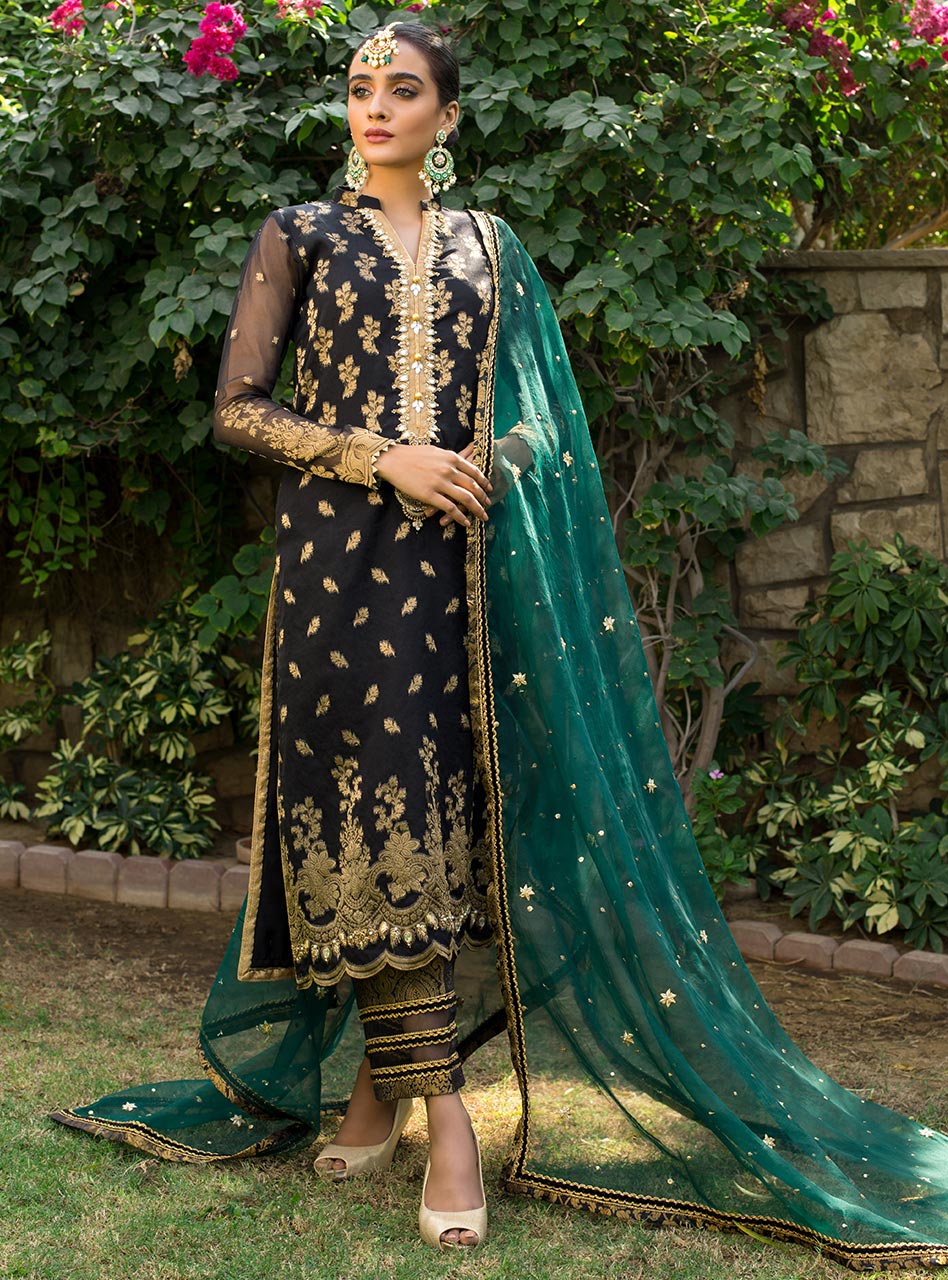 Zainab Chottani | Luxury Pret | INAYAT by Zainab Chottani - Designer Dress - Type: Ladies Clothes - Available at Libayah - 100% Original