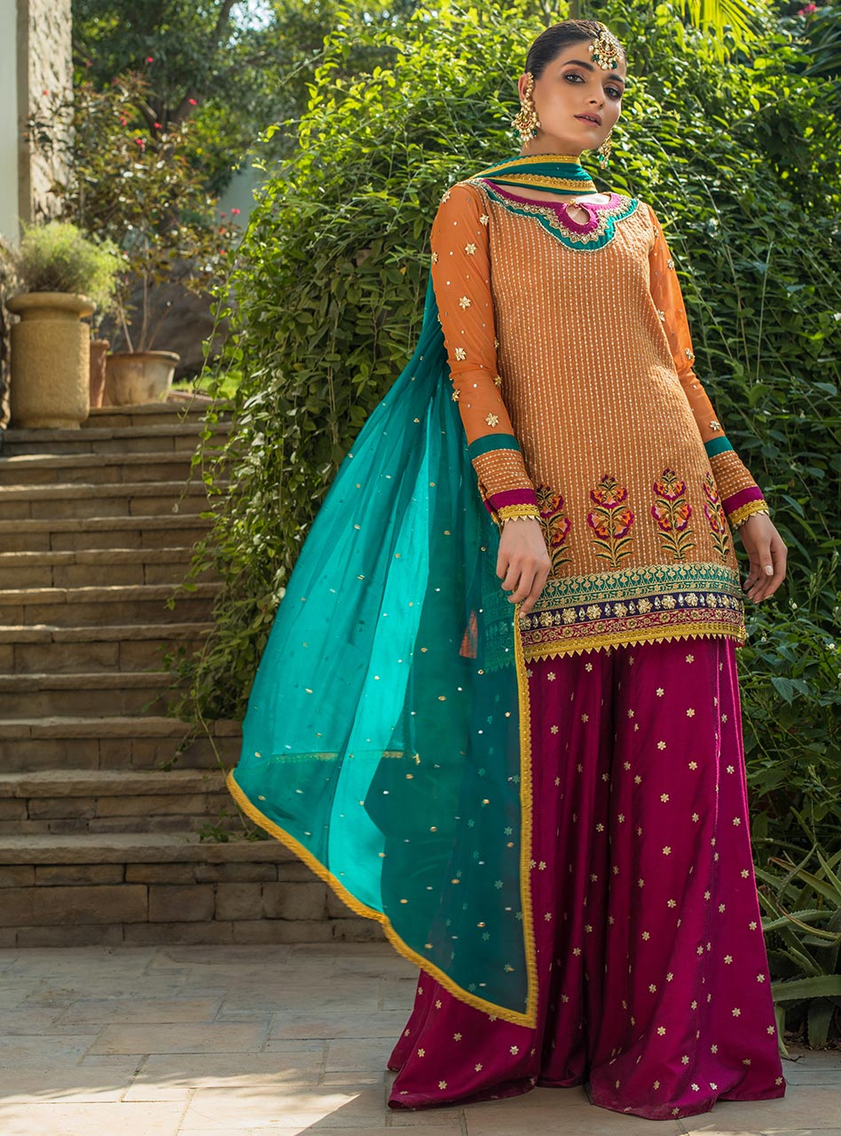 Zainab Chottani | Semi Formals | NOORA by Zainab Chottani - Designer Dress - Type: Formal - Available at Libayah - 100% Original