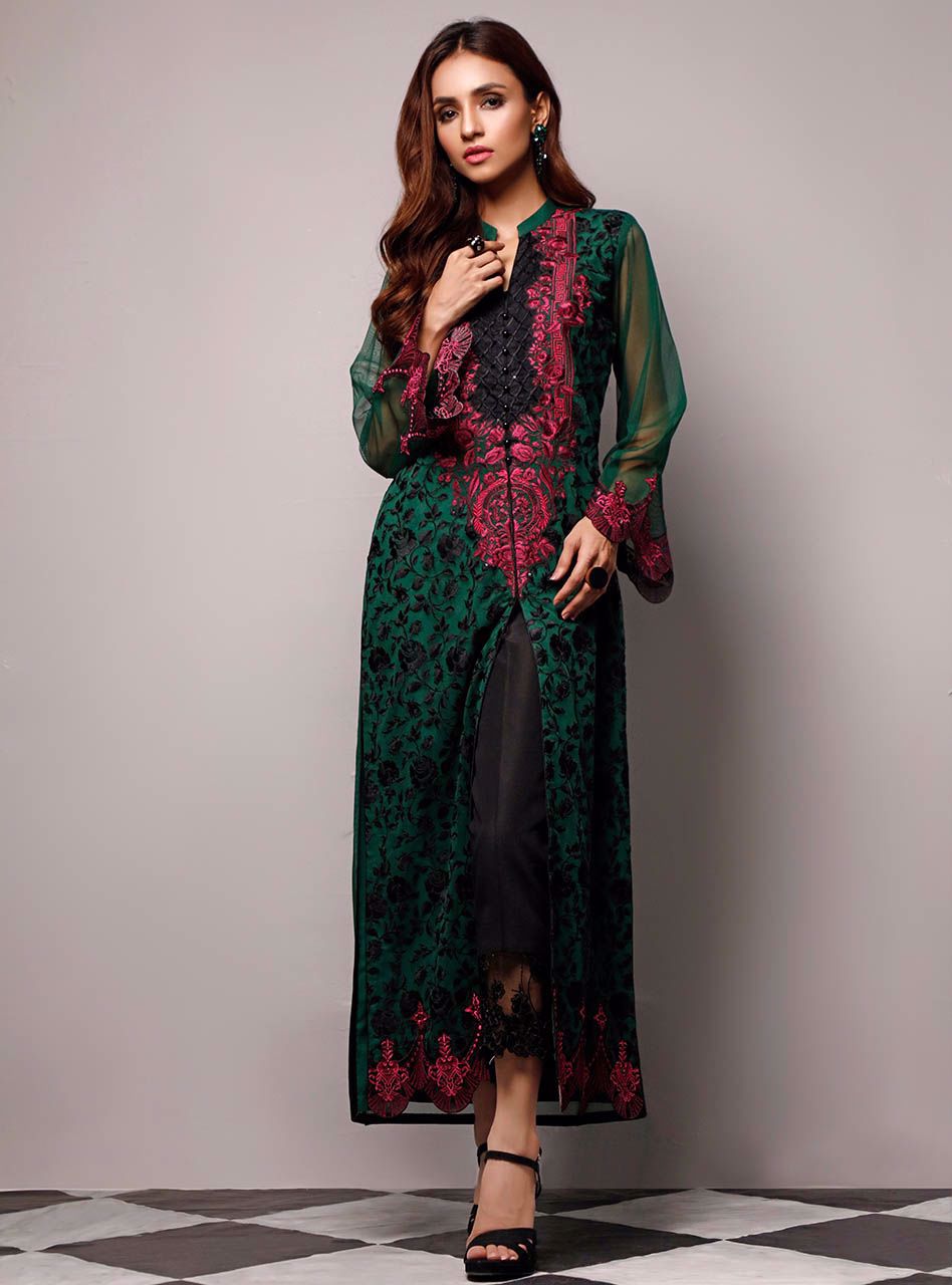 Zainab Chottani | Luxury Pret | EMERALD ELEGANCE by Zainab Chottani - Designer Dress - Type: Ladies Clothes - Available at Libayah - 100% Original