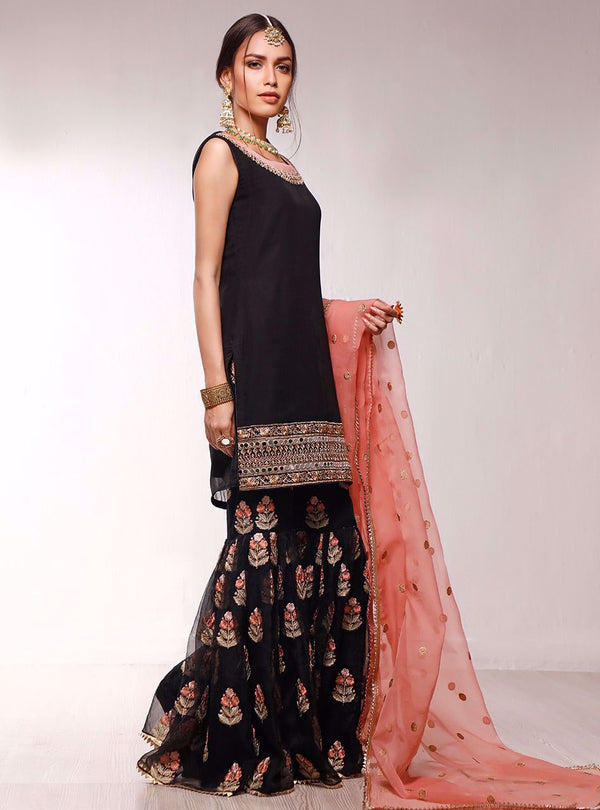 Zainab Chottani | Semi Formals | NAYAB by Zainab Chottani - Designer Dress - Type: Ladies Clothes - Available at Libayah - 100% Original