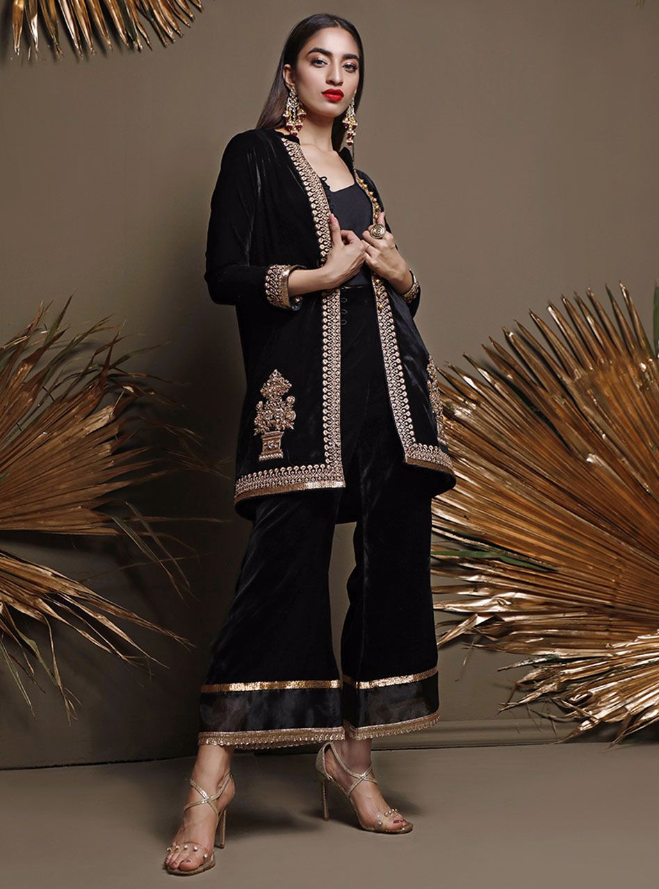 Zainab Chottani | Luxury Pret | METALIC MOOD by Zainab Chottani - Designer Dress - Type: Ladies Clothes - Available at Libayah - 100% Original