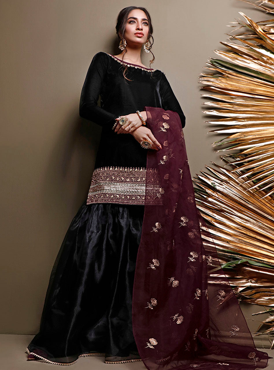 Zainab Chottani | Semi Formals | BLACKOUT BURGUNDY by Zainab Chottani - Designer Dress - Type: Ladies Clothes - Available at Libayah - 100% Original