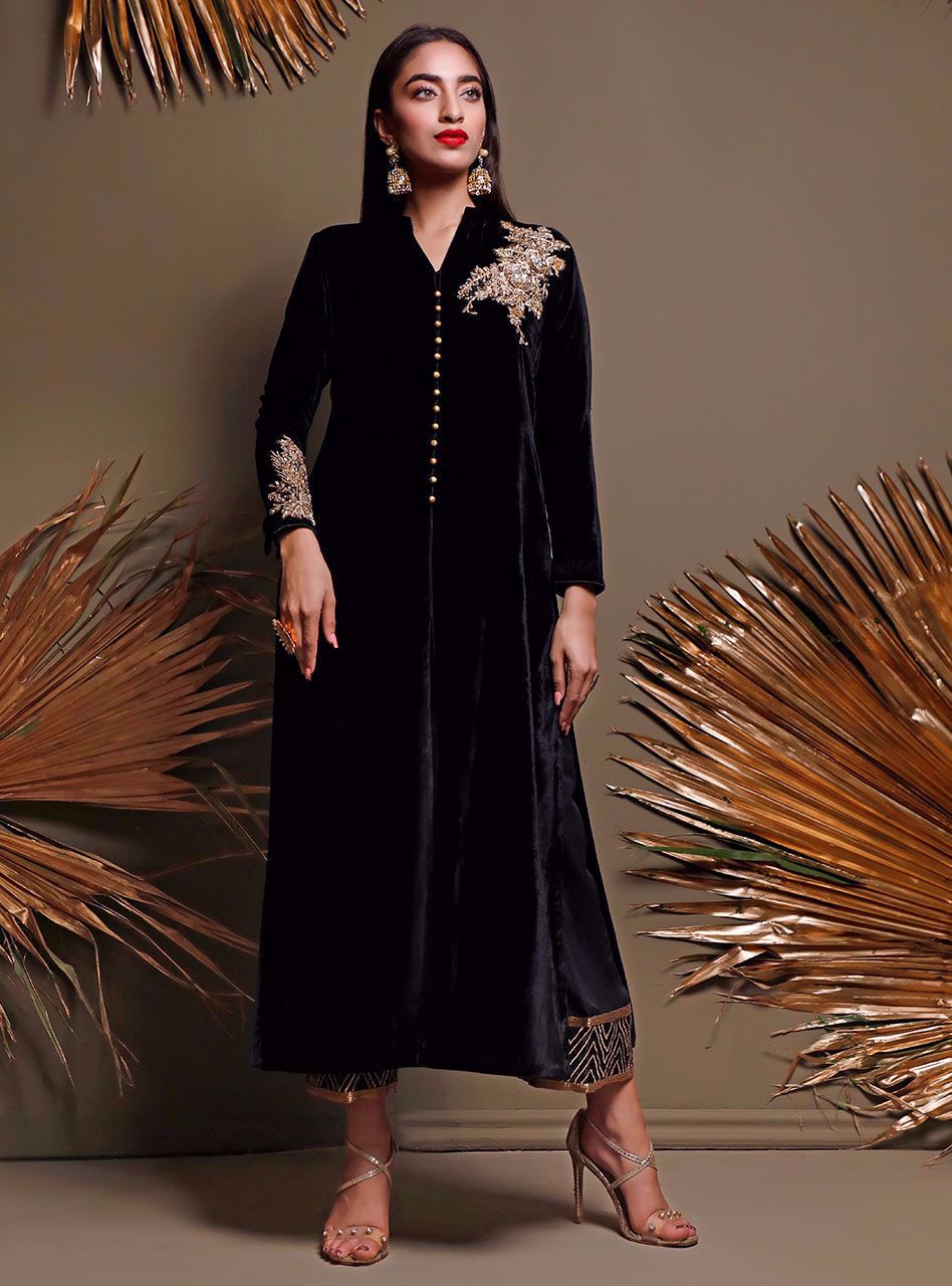 Zainab Chottani | Luxury Pret | BLACK SANDSTONE by Zainab Chottani - Designer Dress - Type: Ladies Clothes - Available at Libayah - 100% Original