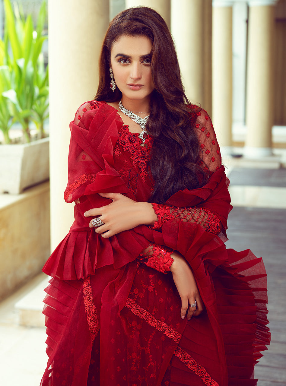 Zainab Chottani | Luxury Pret | SCARLET BLOOM by Zainab Chottani - Designer Dress - Type: Ladies Clothes - Available at Libayah - 100% Original