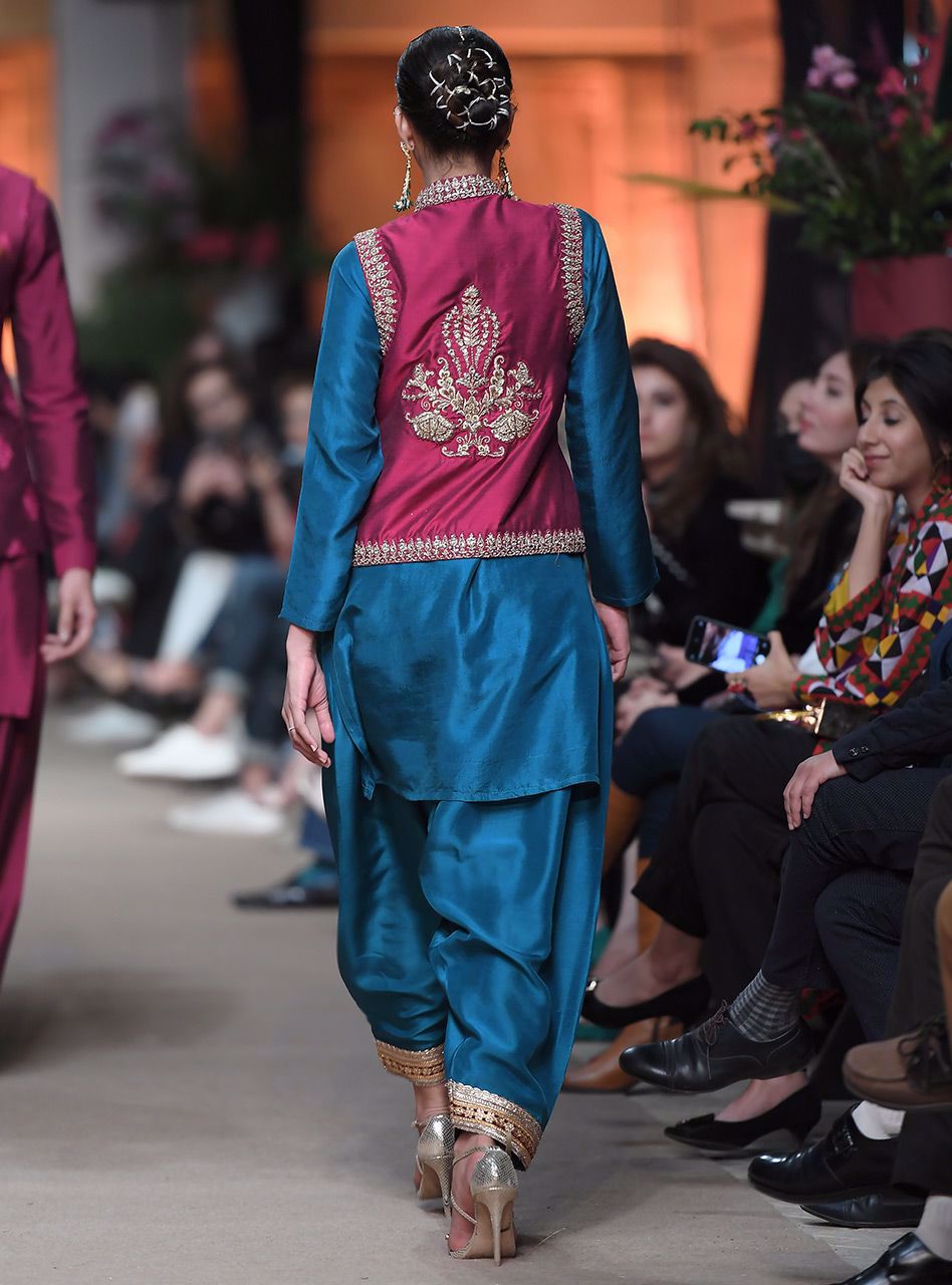 Zainab Chottani | Semi Formals | AMAL by Zainab Chottani - Designer Dress - Type: Ladies Clothes - Available at Libayah - 100% Original