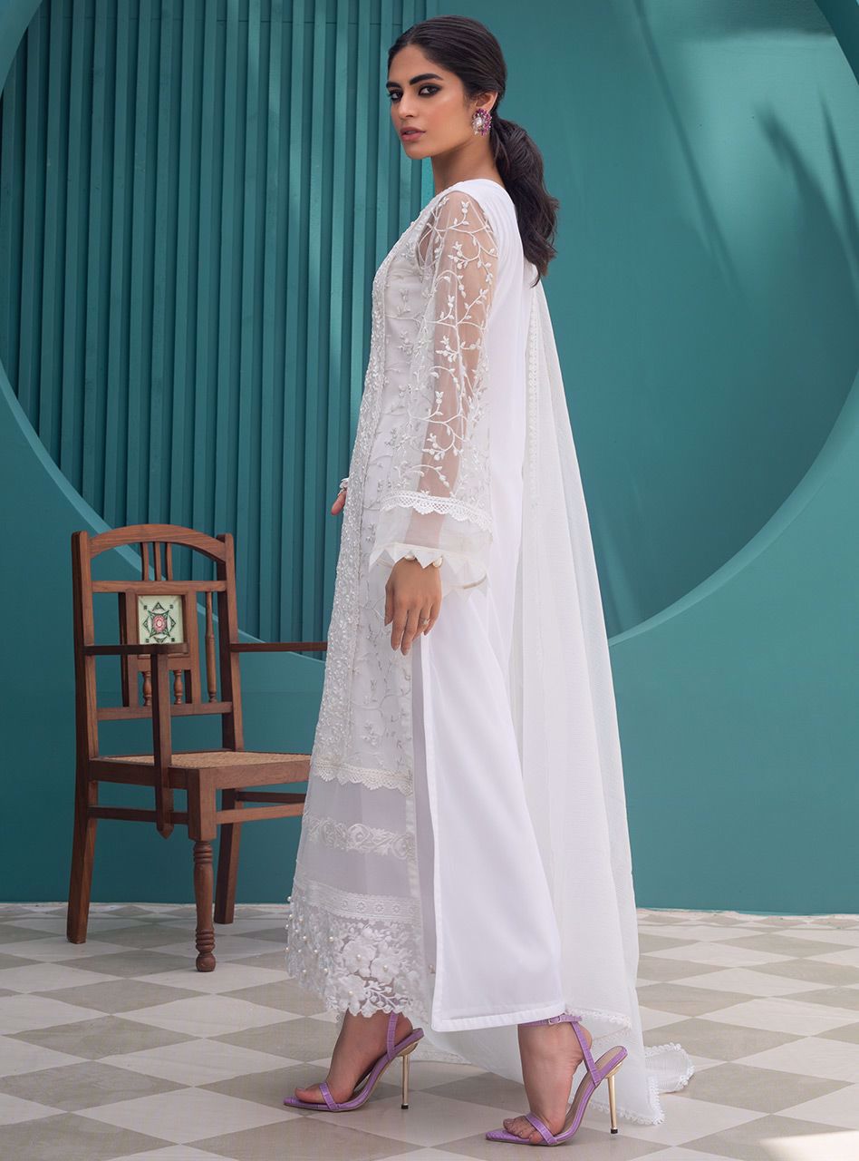 Zainab Chottani | Luxury Pret | PRISTINE WHITE by Zainab Chottani - Designer Dress - Type: Ladies Clothes - Available at Libayah - 100% Original