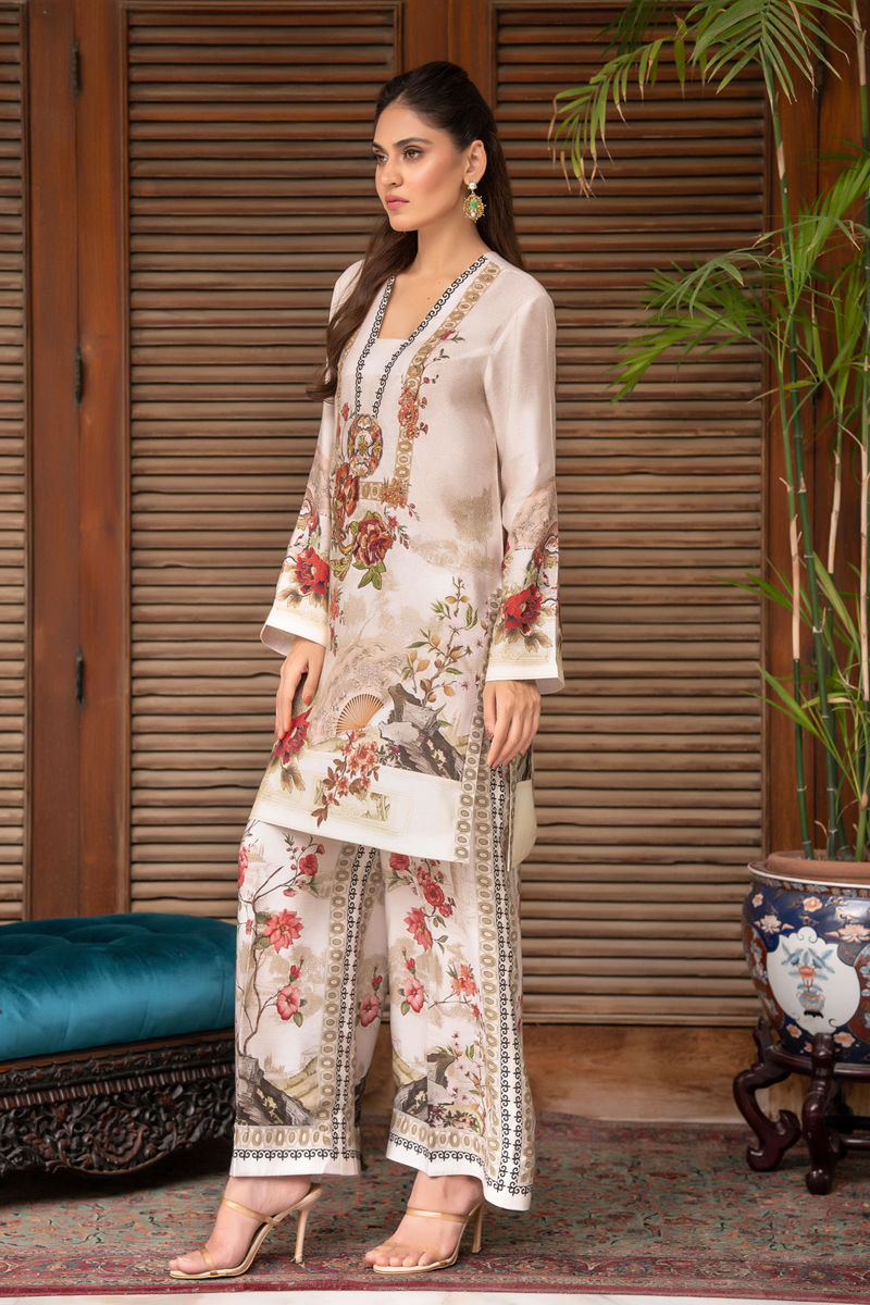 Shamaeel Ansari | Essentials Pret | EKS-07 by Shamaeel Ansari - Designer Dress - Type: Luxury - Available at Libayah - 100% Original