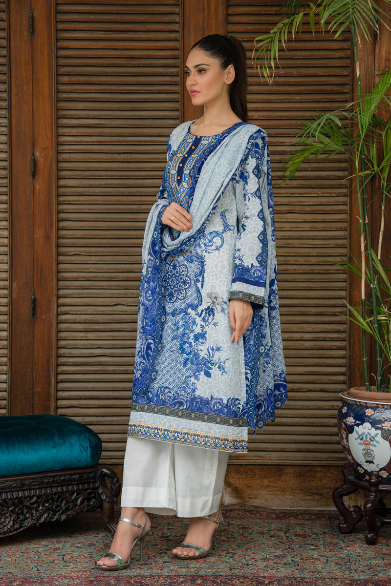 Shamaeel Ansari | Gulrang Lawn | LP-01 by Shamaeel Ansari - Designer Dress  - Type : Ladies Clothes - Available at Libayah - 100% Original 