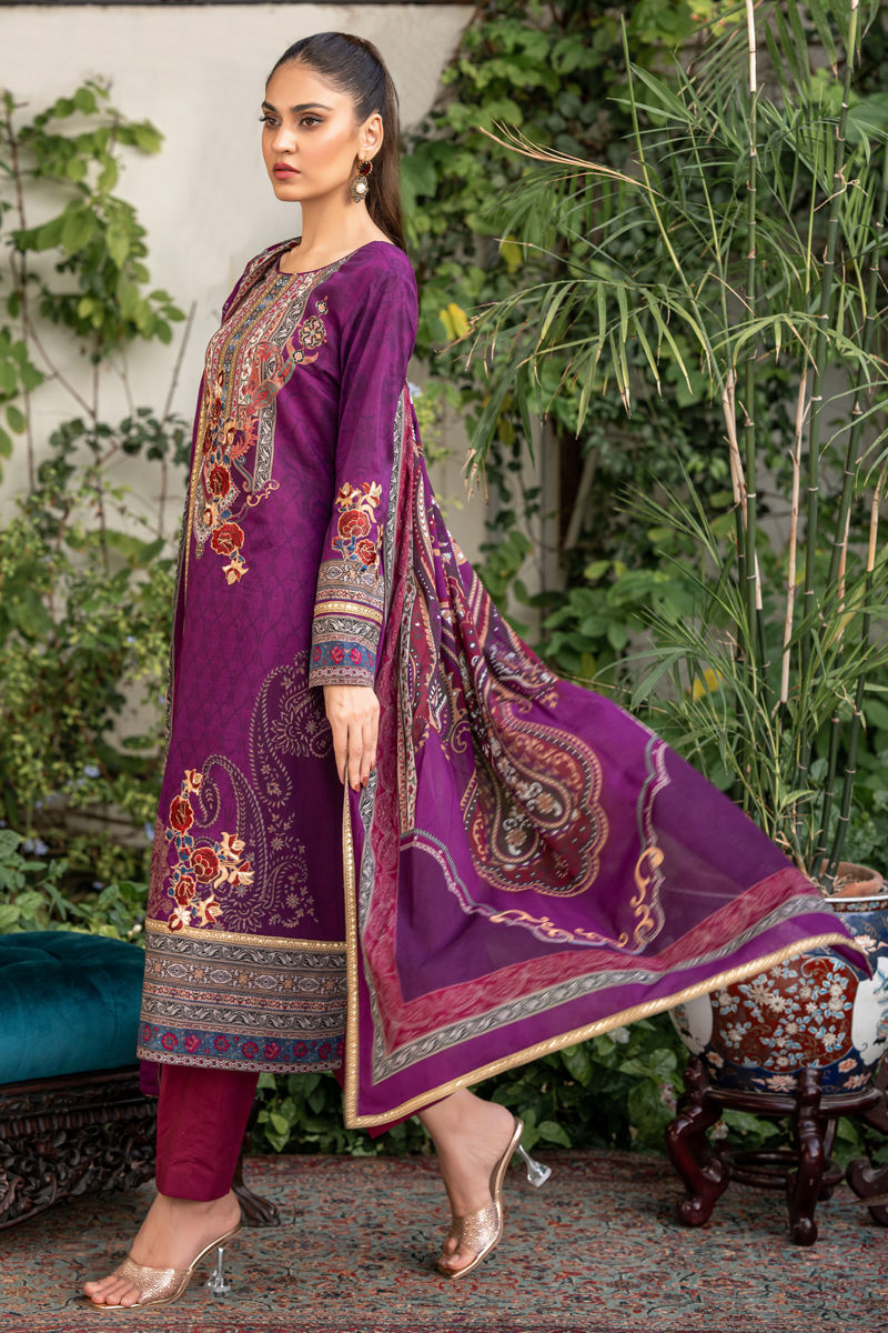 Shamaeel Ansari | Gulrang Lawn | LP-02 by Shamaeel Ansari - Designer Dress  - Type : Ladies Clothes - Available at Libayah - 100% Original 