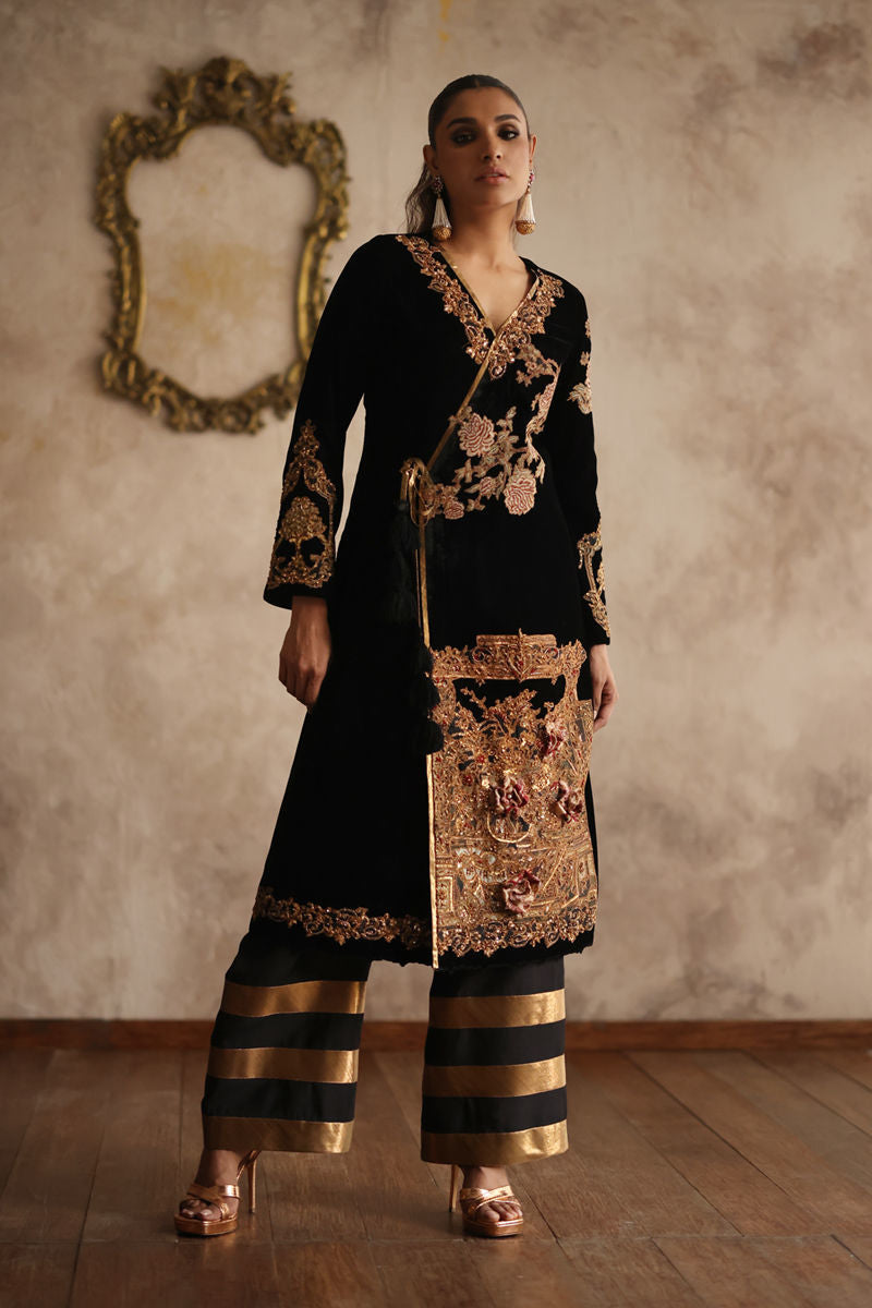 Shamaeel Ansari | Symposium of Queens | EQ-13 by Shamaeel Ansari - Designer Dress - Type: Bridal - Available at Libayah - 100% Original