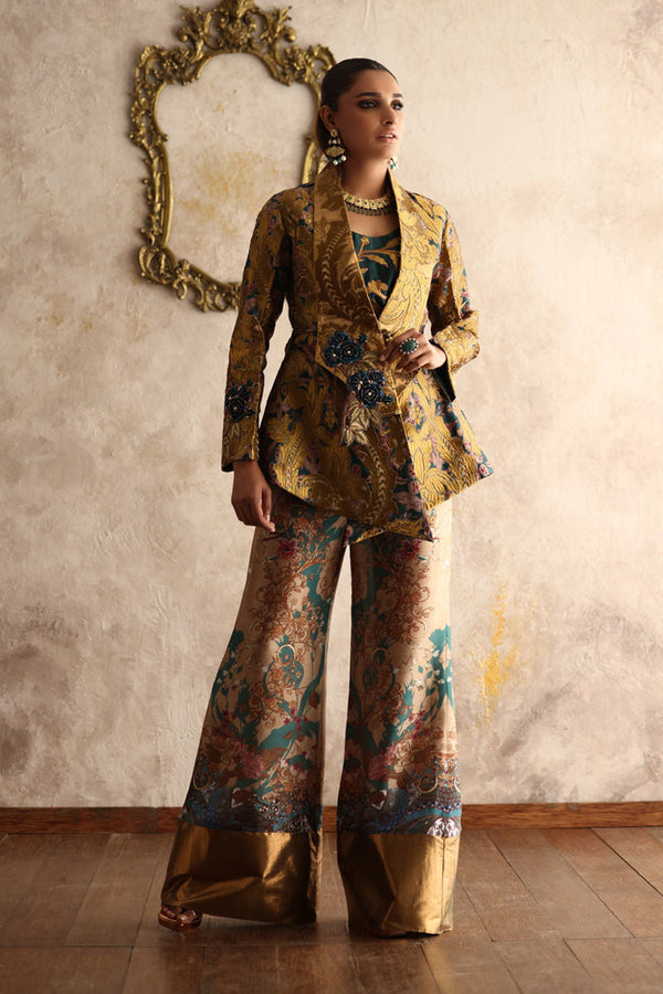 Shamaeel Ansari | Symposium of Queens | EQ-09 by Shamaeel Ansari - Designer Dress - Type: Bridal - Available at Libayah - 100% Original