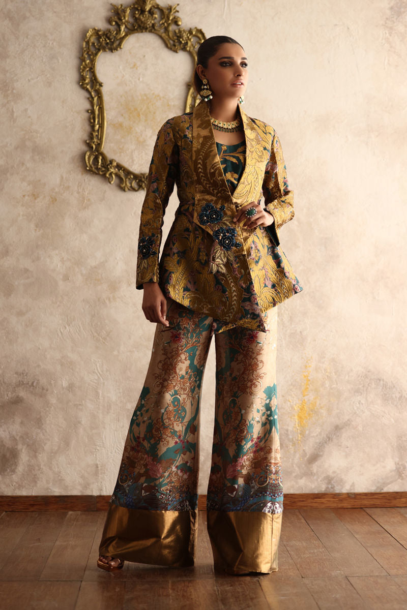 Shamaeel Ansari | Symposium of Queens | EQ-09 by Shamaeel Ansari - Designer Dress - Type: Bridal - Available at Libayah - 100% Original