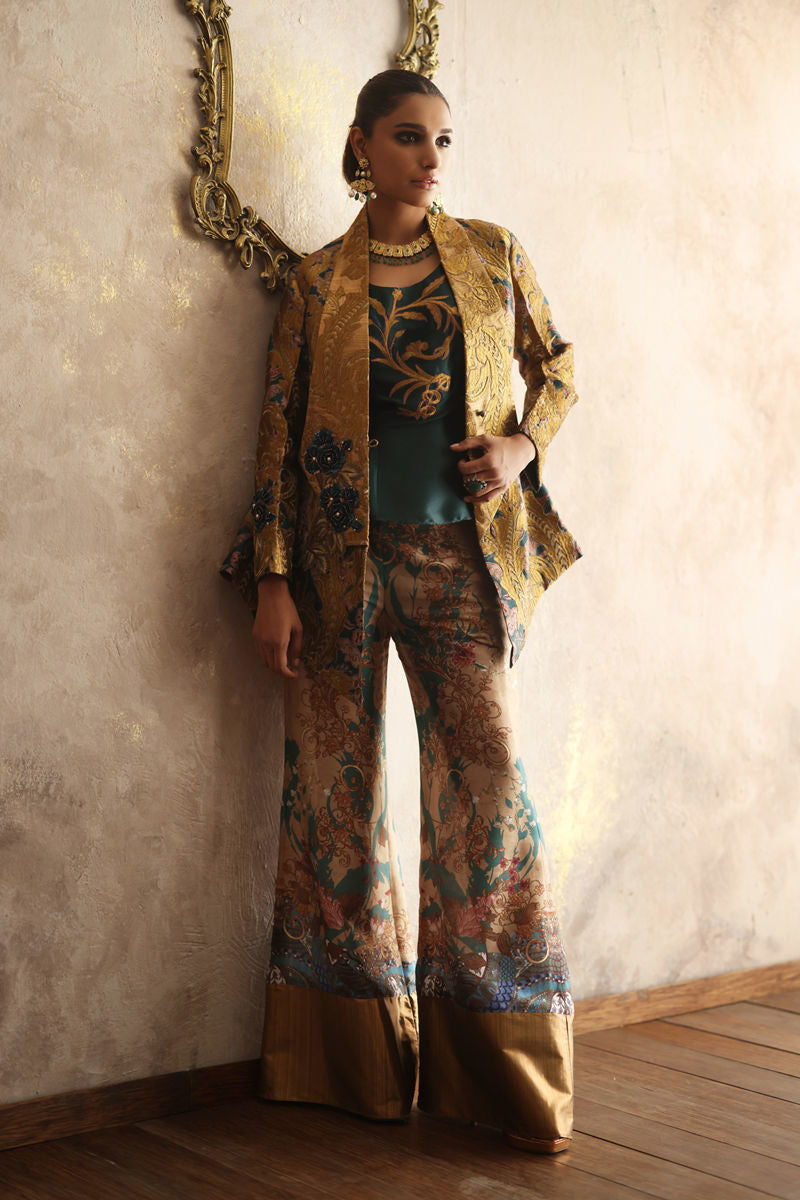 Shamaeel Ansari | Symposium of Queens | EQ-09 by Shamaeel Ansari - Designer Dress - Type: Bridal - Available at Libayah - 100% Original