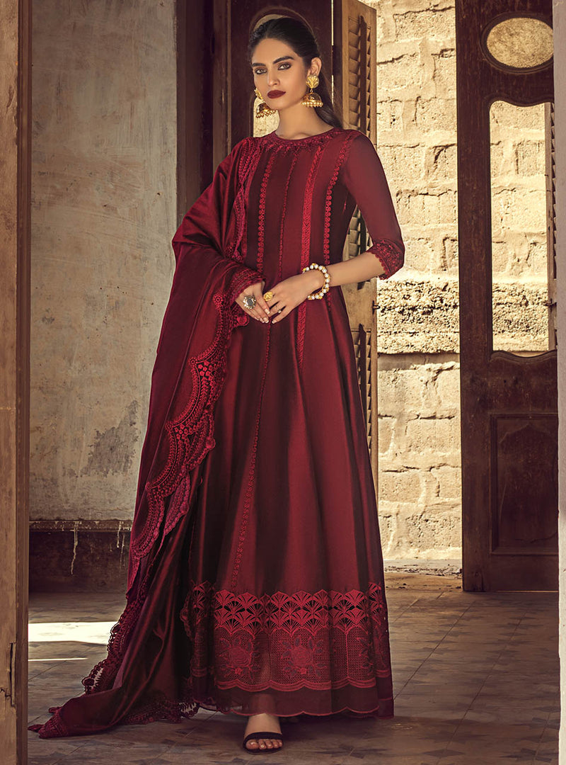 Zainab Chottani | Luxury Pret | BLOOMING ROSE by Zainab Chottani - Designer Dress - Type: Ladies Clothes - Available at Libayah - 100% Original