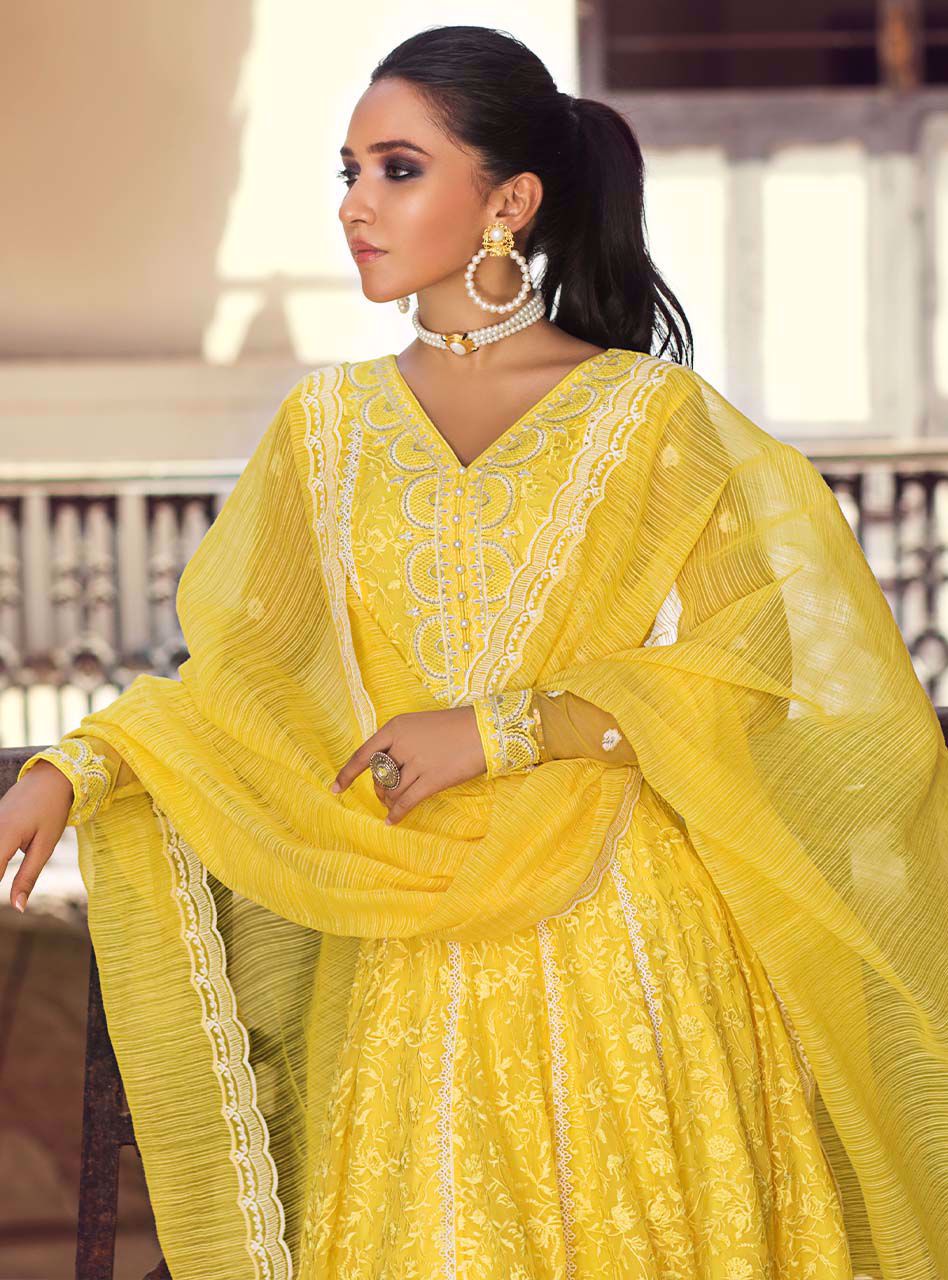 Zainab Chottani | Luxury Pret | SOOTHING SNOB by Zainab Chottani - Designer Dress - Type: Ladies Clothes - Available at Libayah - 100% Original