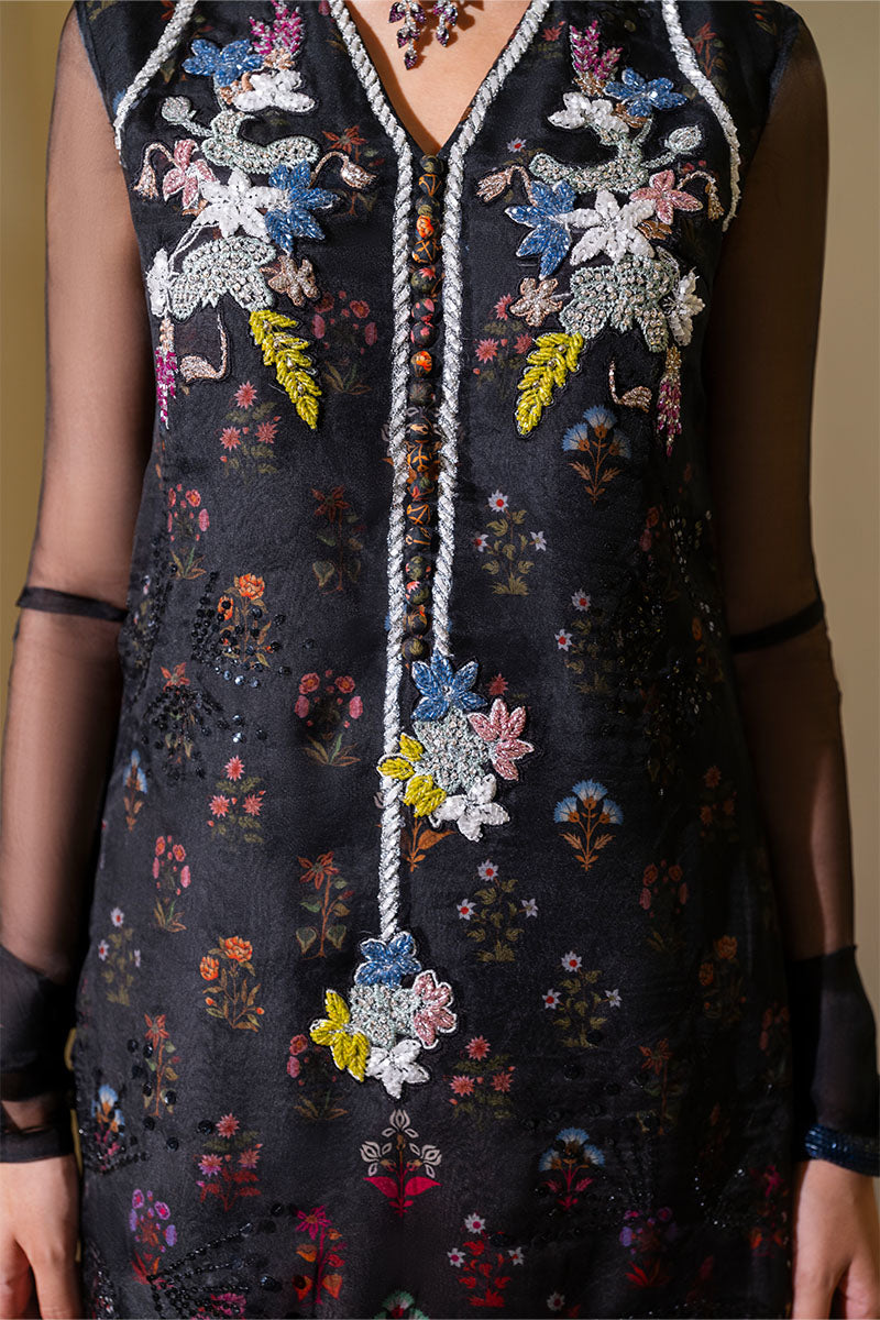 Haute Form | Diva Formals | Black Swan by Haute Form - Designer Dress - Type: Ladies Clothes - Available at Libayah - 100% Original