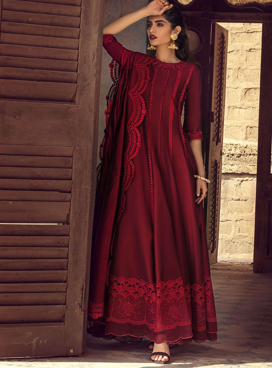 Zainab Chottani | Luxury Pret | BLOOMING ROSE by Zainab Chottani - Designer Dress - Type: Ladies Clothes - Available at Libayah - 100% Original