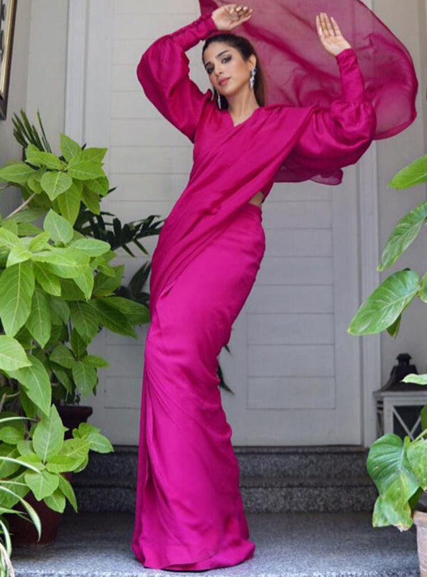Zainab Chottani | Luxury Pret | FUSCHIA PINK SAREE by Zainab Chottani - Designer Dress - Type: Ladies Clothes - Available at Libayah - 100% Original