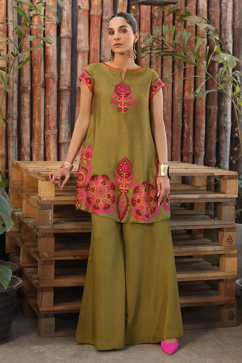 Fern – authentic Pakistani formal dress from the Aisha Imran Luxury Pret collection for women in the UK
