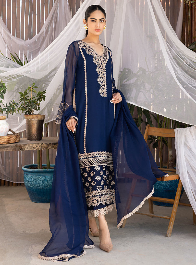Zainab Chottani | Luxury Pret | MIDNIGHT GLORY by Zainab Chottani - Designer Dress - Type: Ladies Clothes - Available at Libayah - 100% Original