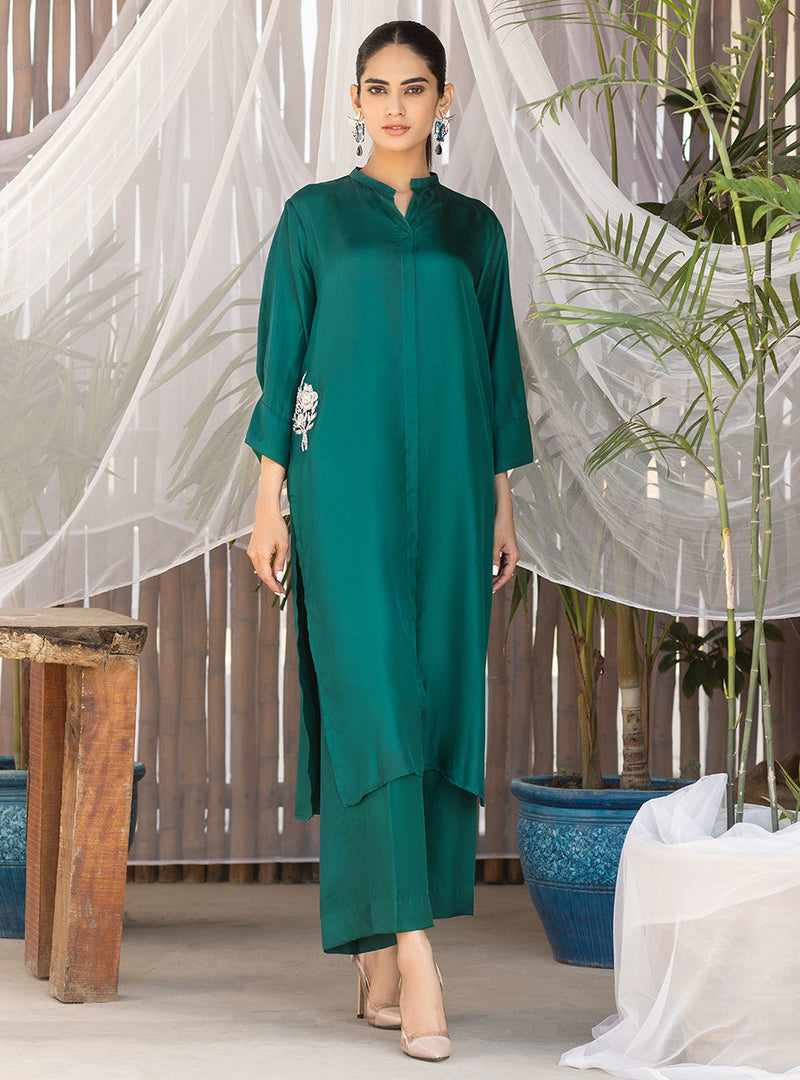 Zainab Chottani | Luxury Pret | EMERALD SAGE by Zainab Chottani - Designer Dress - Type: Ladies Clothes - Available at Libayah - 100% Original