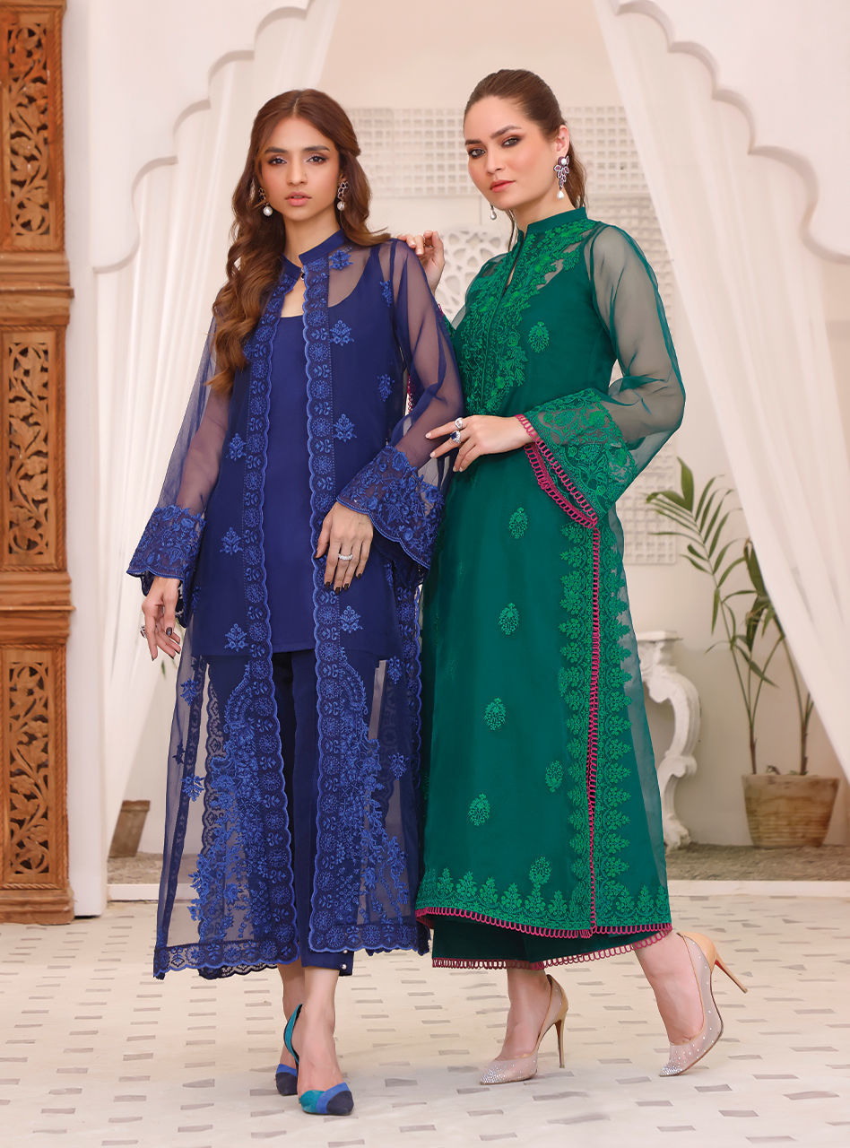 Zainab Chottani | Luxury Pret | PACIFIC GLOW by Zainab Chottani - Designer Dress - Type: Ladies Clothes - Available at Libayah - 100% Original