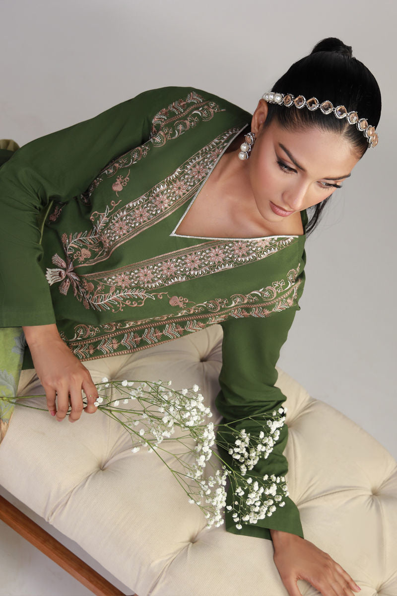 Shamaeel Ansari | Gulrang Lawn | Gulrang-10 by Shamaeel Ansari - Designer Dress  - Type : Ladies Clothes - Available at Libayah - 100% Original 