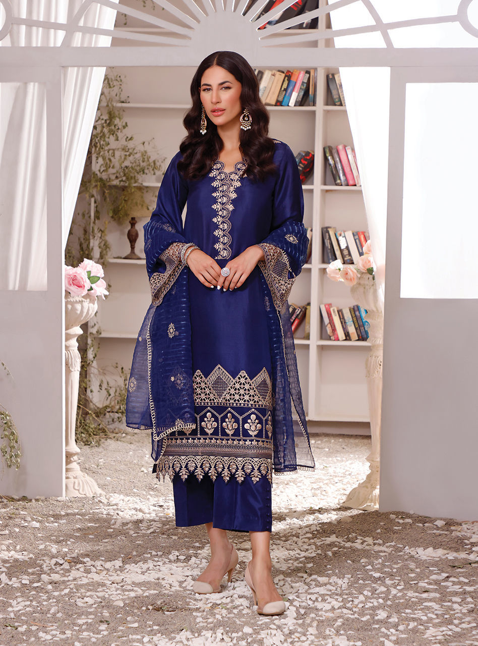 Zainab Chottani | Luxury Pret | BLUE IRIZ by Zainab Chottani - Designer Dress - Type: Ladies Clothes - Available at Libayah - 100% Original