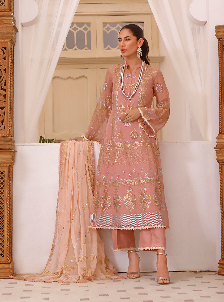 Zainab Chottani | Luxury Pret | BLUSH GLAZE by Zainab Chottani - Designer Dress - Type: Ladies Clothes - Available at Libayah - 100% Original