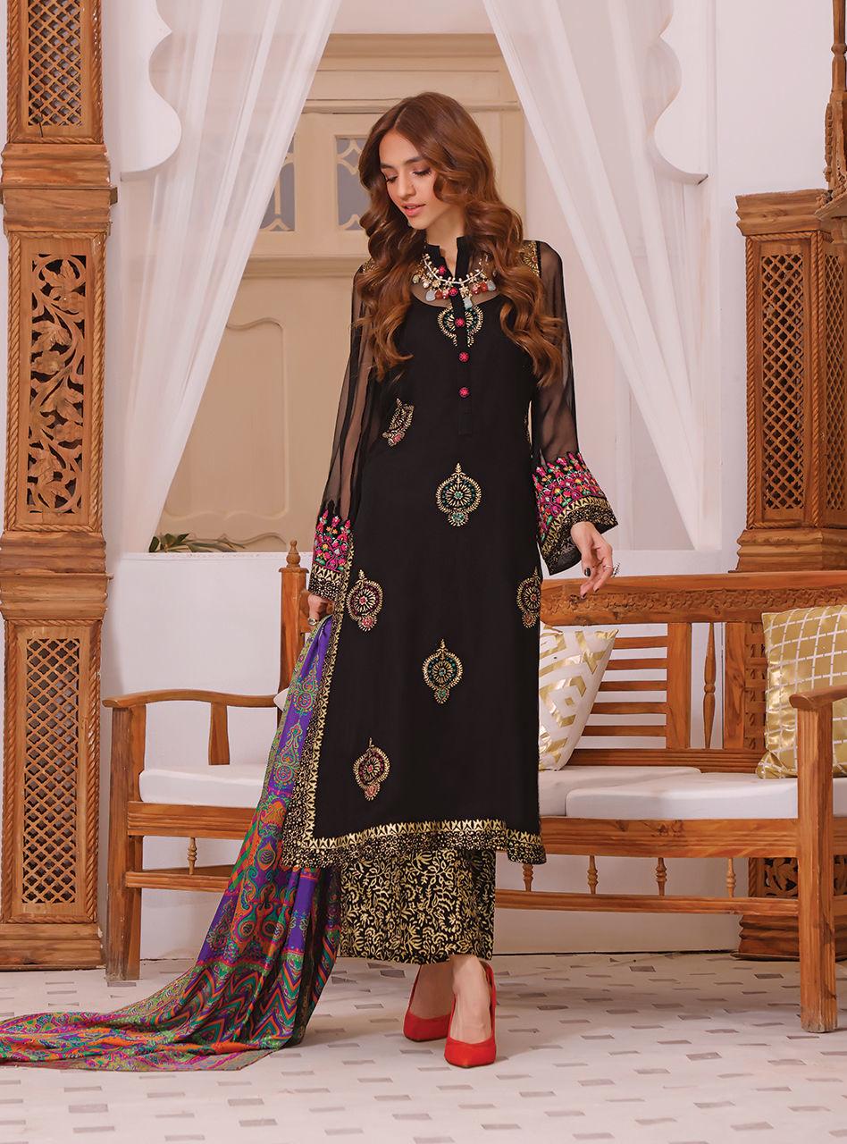 Zainab Chottani | Luxury Pret | CHARCOAL BLISS by Zainab Chottani - Designer Dress - Type: Ladies Clothes - Available at Libayah - 100% Original