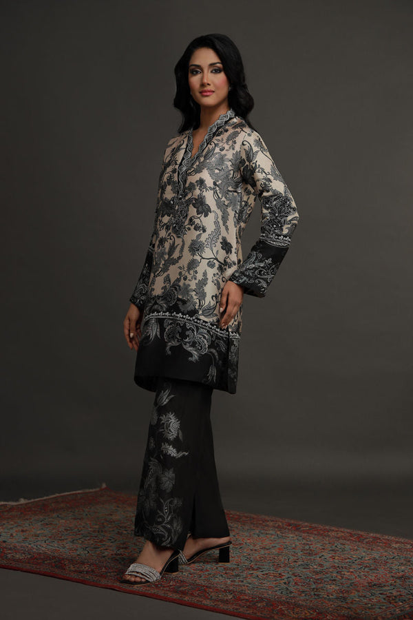 Shamaeel ansari | Flora Belle|FLORA-09 by Shamaeel Ansari - Designer Dress  - Type : Ladies Clothes - Available at Libayah - 100% Original 