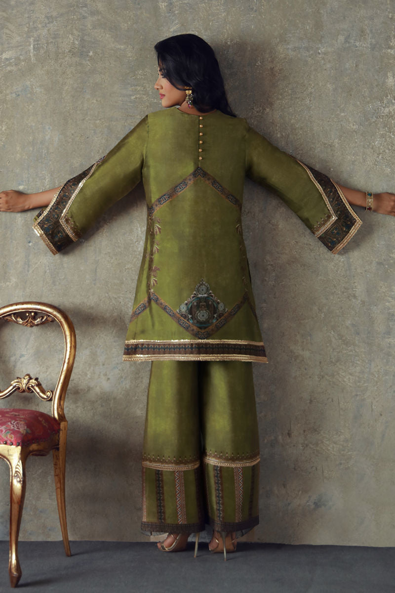 Shamaeel ansari | Flora Belle|FLORA- 05 by Shamaeel Ansari - Designer Dress  - Type : Ladies Clothes - Available at Libayah - 100% Original 