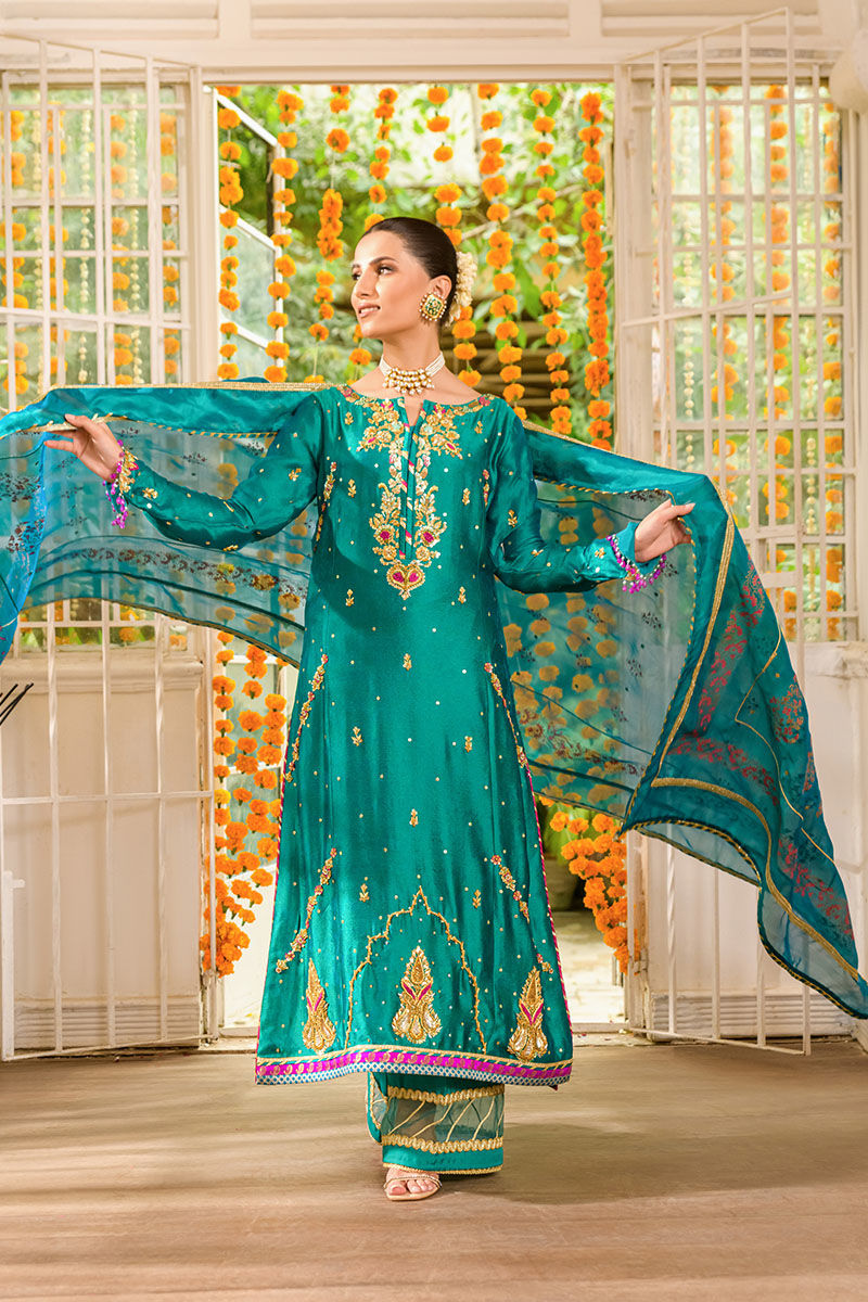 Fatima Khan | Nissa Formals 24 | Nysa by Fatima Khan - Designer Dress - Type: Formal - Available at Libayah - 100% Original