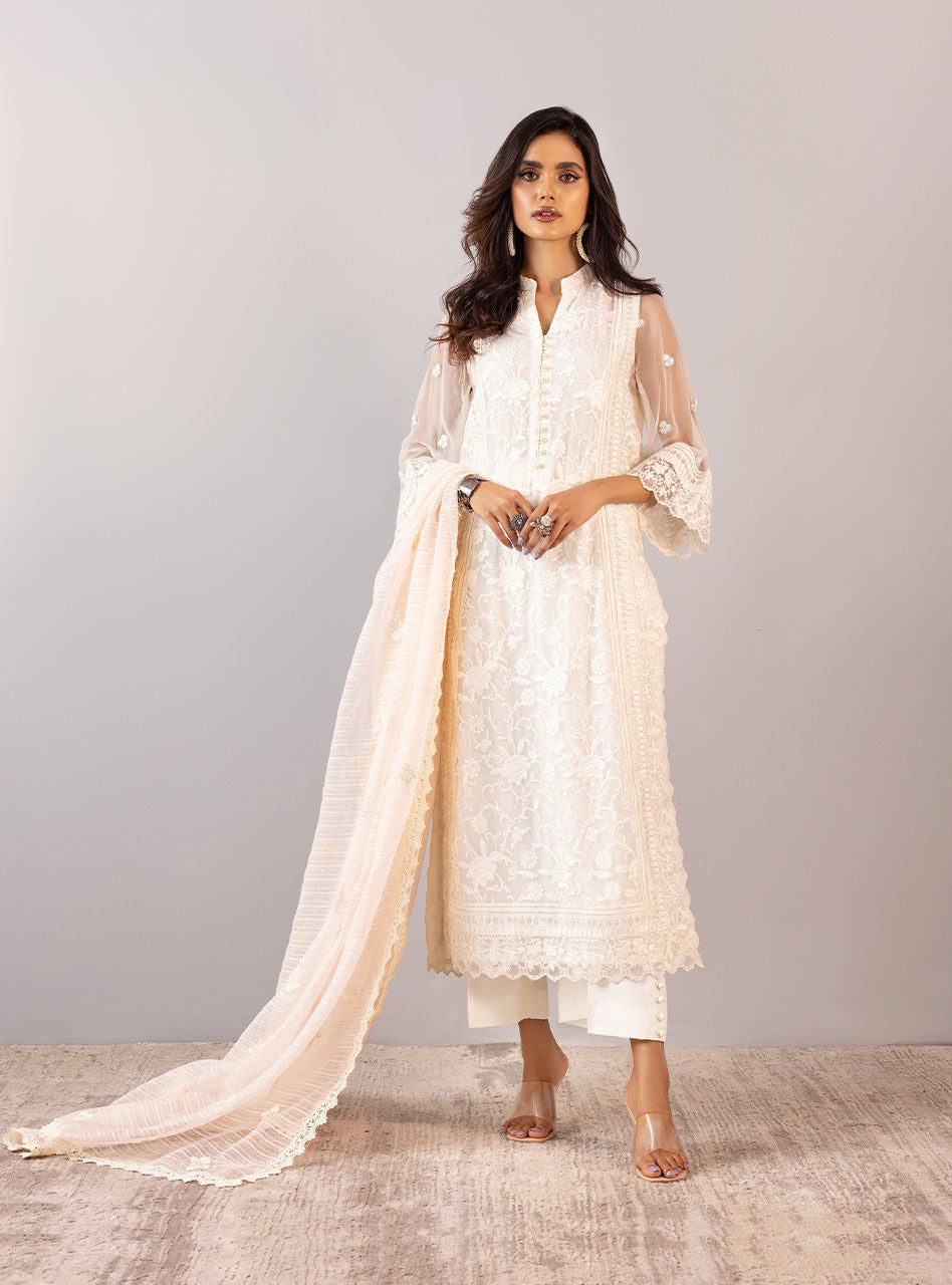 Zainab Chottani | Luxury Pret | WHITE FLORA by Zainab Chottani - Designer Dress - Type: Ladies Clothes - Available at Libayah - 100% Original