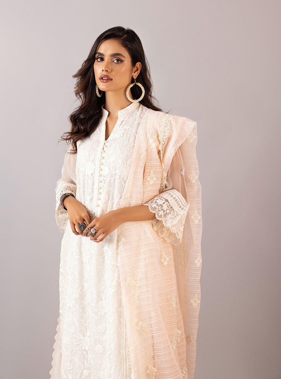 Zainab Chottani | Luxury Pret | WHITE FLORA by Zainab Chottani - Designer Dress - Type: Ladies Clothes - Available at Libayah - 100% Original