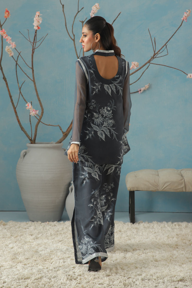 Shamaeel Ansari | Kaira Luxe | KAI-05 by Shamaeel Ansari - Designer Dress  - Type : Ladies Clothes - Available at Libayah - 100% Original 