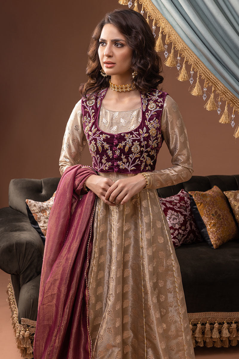 Ansab Jahangir | Bow Velvet Edit | ALAZNE by Ansab Jahangir - Designer Dress - Type: Ladies Clothes - Available at Libayah - 100% Original