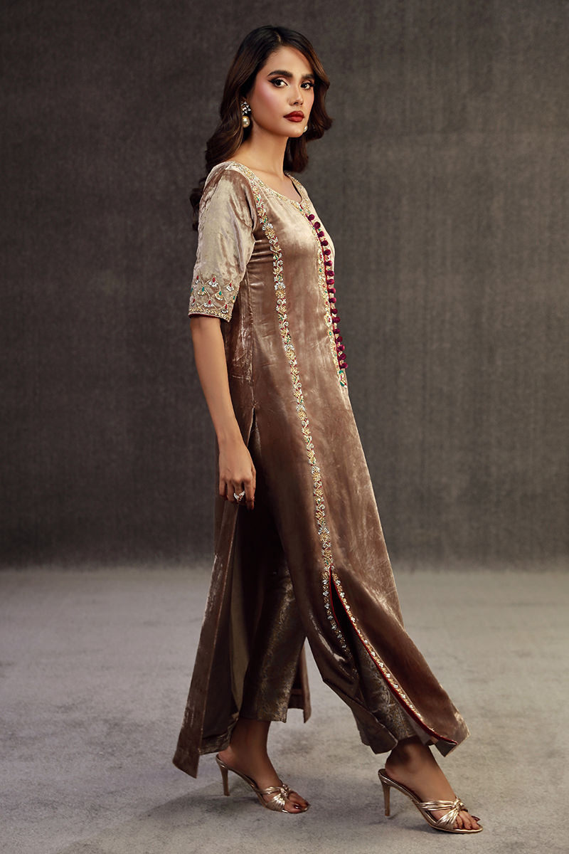 Fatima Khan | Anan Velvet Edit | Naira by Fatima Khan - Designer Dress - Type: Ladies Clothes - Available at Libayah - 100% Original