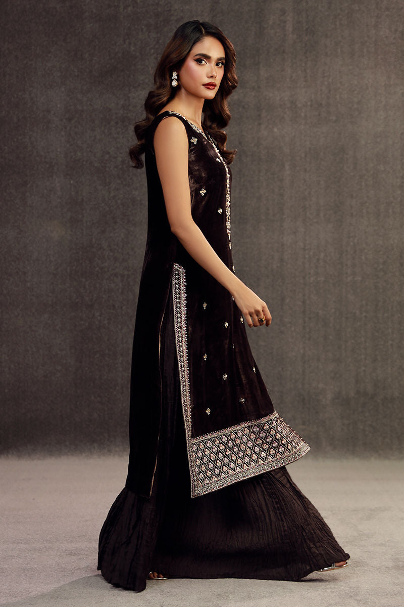 Fatima Khan | Anan Velvet Edit | Ilham by Fatima Khan - Designer Dress - Type: Ladies Clothes - Available at Libayah - 100% Original